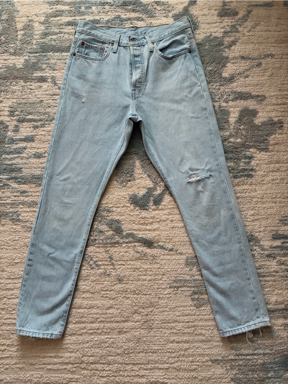 Levi's Light Blue Skinny Jeans with Subtle Distress